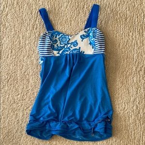 Lululemon Back On Track Tank Top Blue size 6